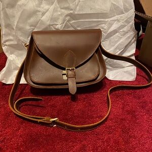 Chic Brown Leather Crossbody Bag